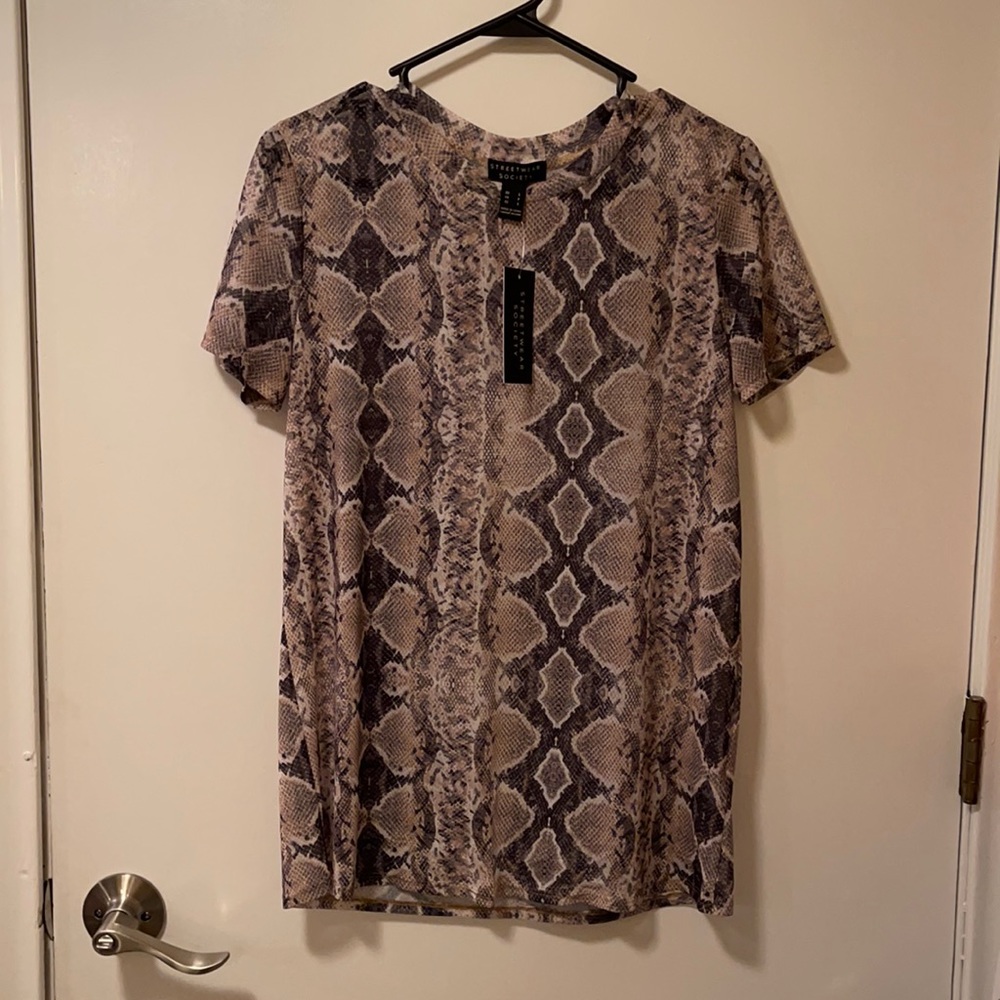 NWT Size: small.